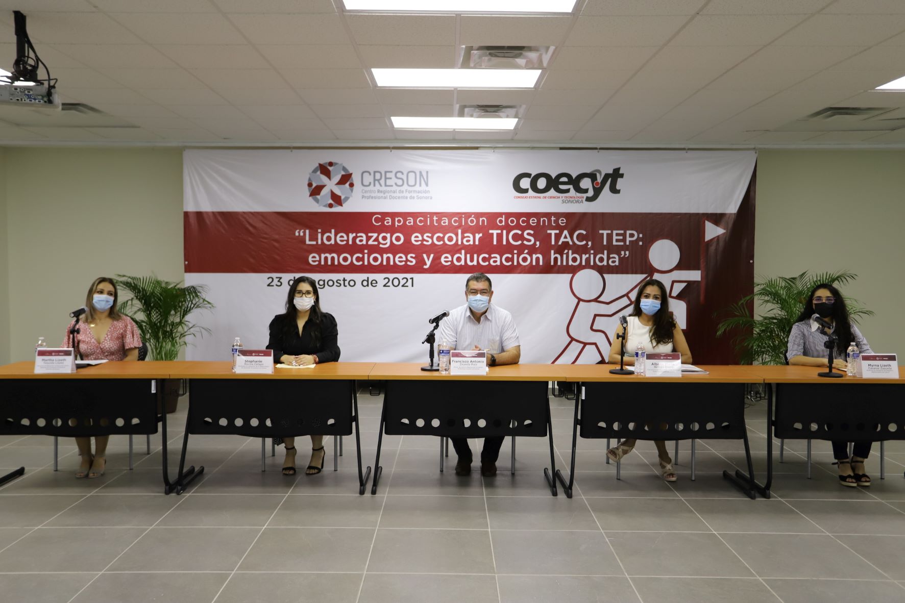 Fortalece el CRESON el liderazgo escolar con curso sobre nuevas tecnologías